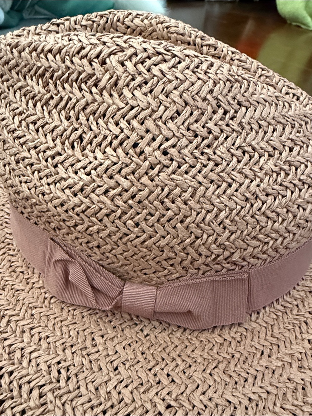 Wide-Brim Straw Hat in Dusty Pink - Picture 2 of 6